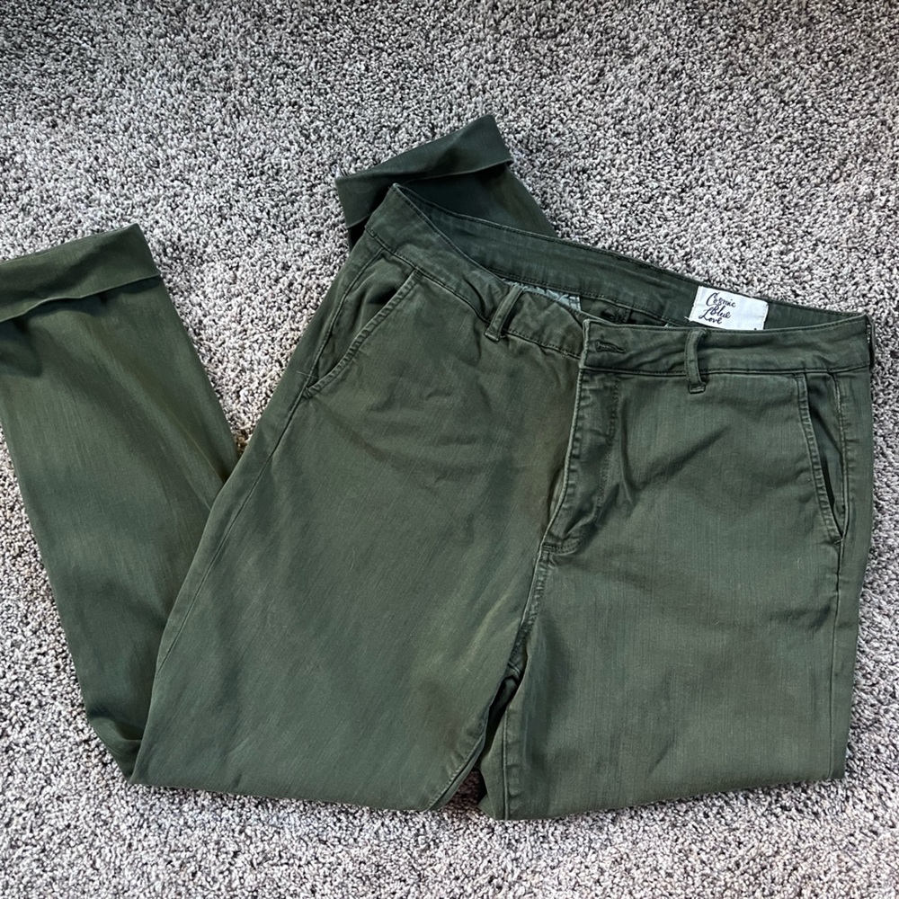 Cosmic Blue Love Cropped Khaki pants